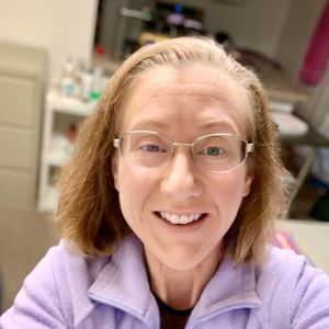 Meet your Posher, Julie